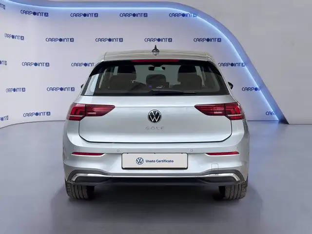 Volkswagen Golf view 5