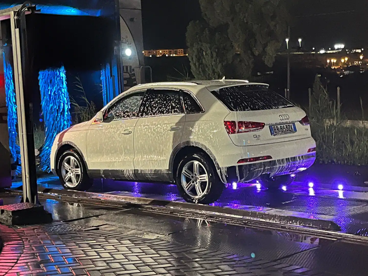 Audi Q3 Q3+I+2011+2.0+tdi+Advanced+140cv Bianco - 1