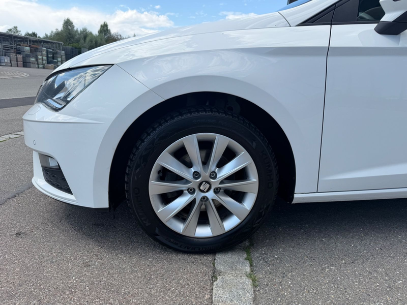 SEAT Leon ST Style — photo 10