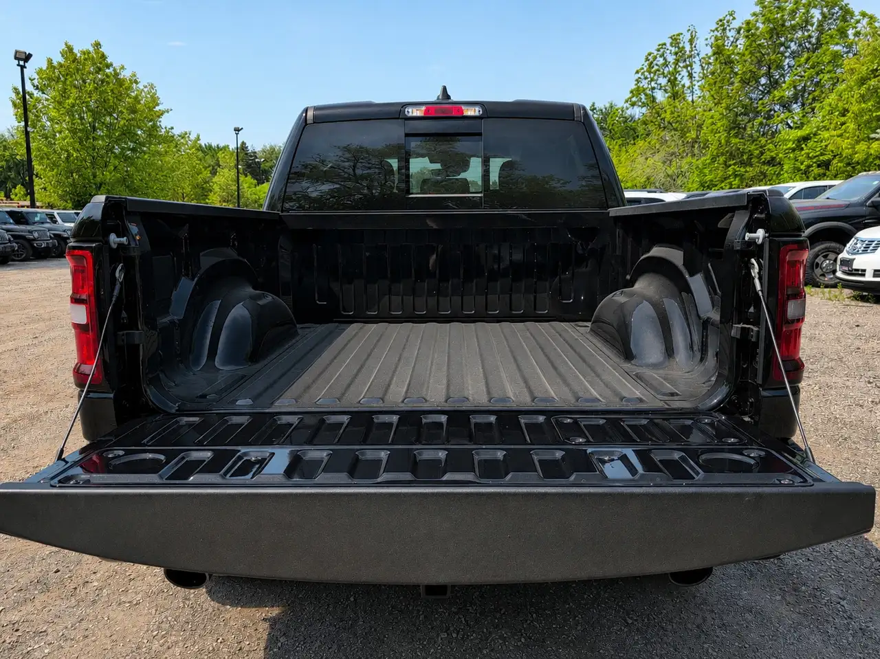 RAM 1500 photo RAM 1500