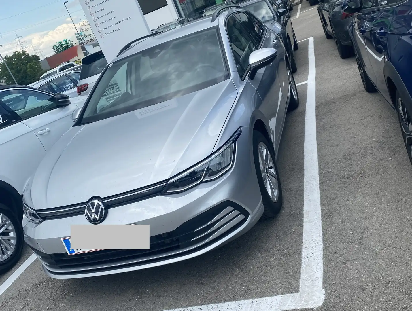 Volkswagen Golf Variant 2,0 TDI Life - 1