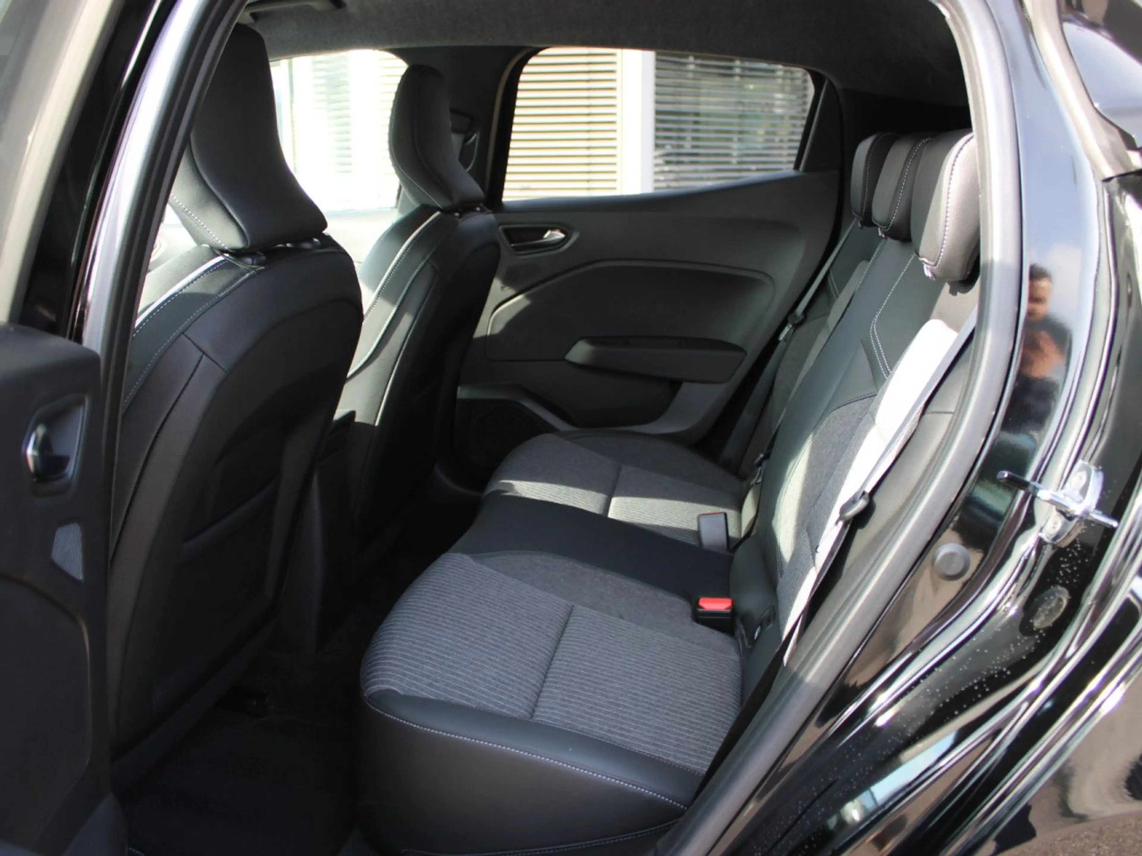 Renault Clio TCe 90 Techno LED Navi Kamera Sitz+Lenkradh — photo 15