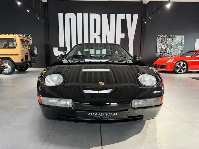 Porsche 928 S4, VOLLRESTAURATION mit 0km!