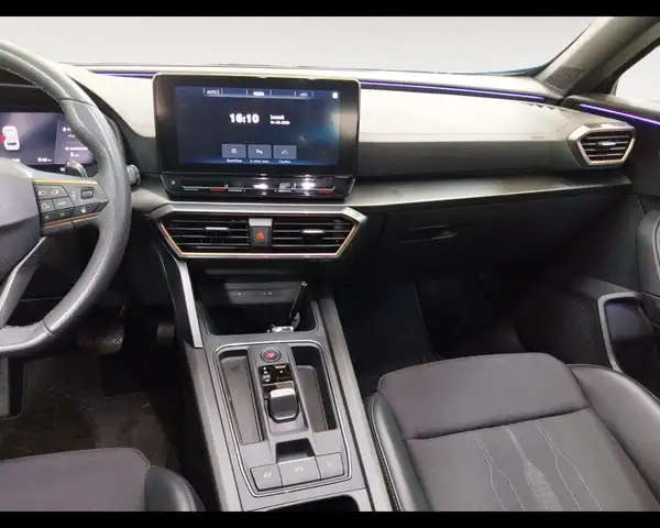Cupra Formentor view 11