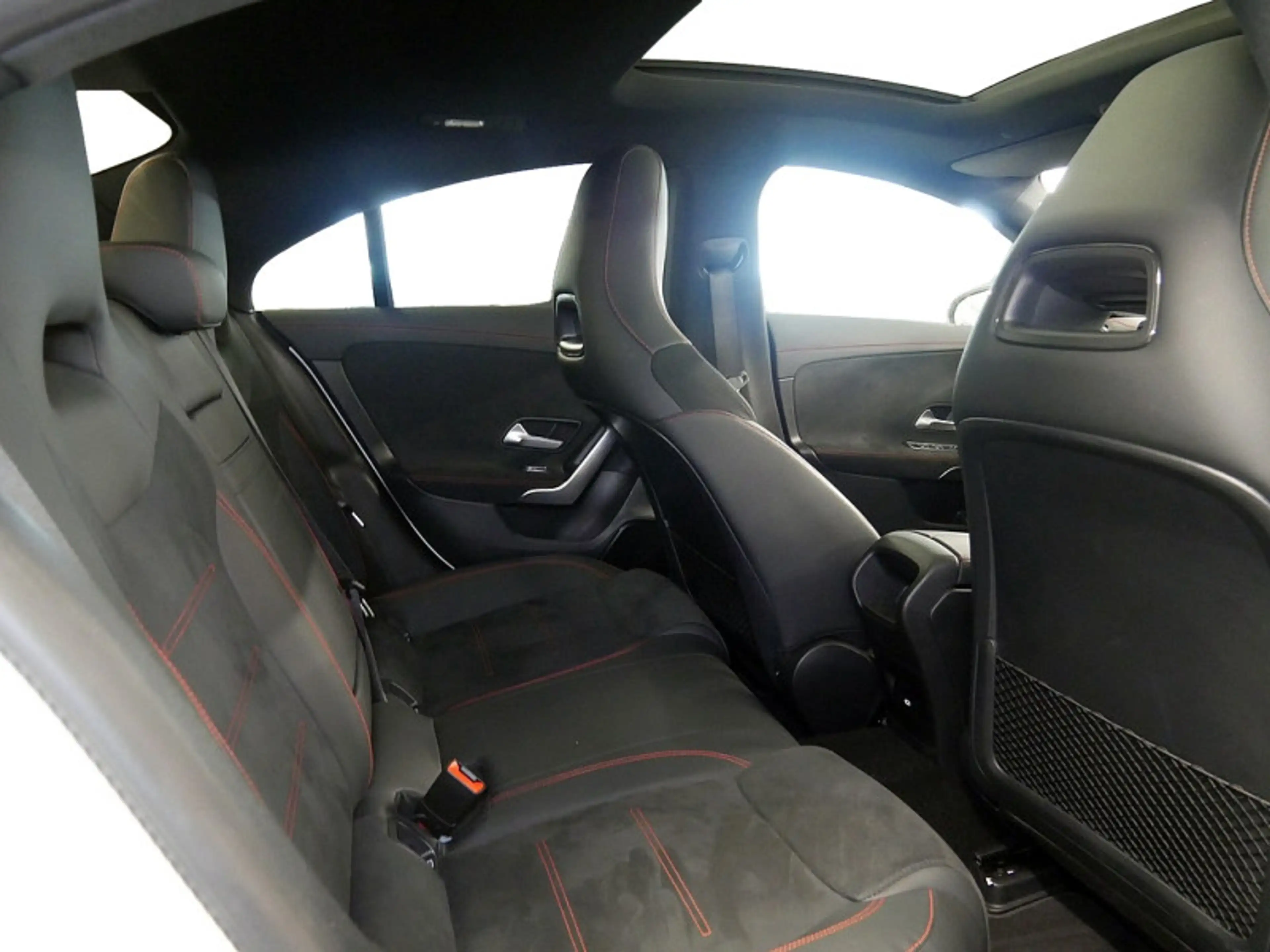 Mercedes-Benz CLA 200 d Coupé , AMG NIGHT KAMERA PANO SPUR PDC — photo 8