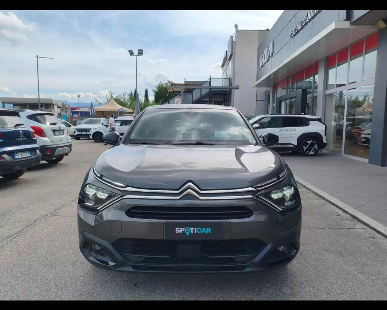 Citroen C4 1.5 BlueHDi Feel Pack Grau - 2