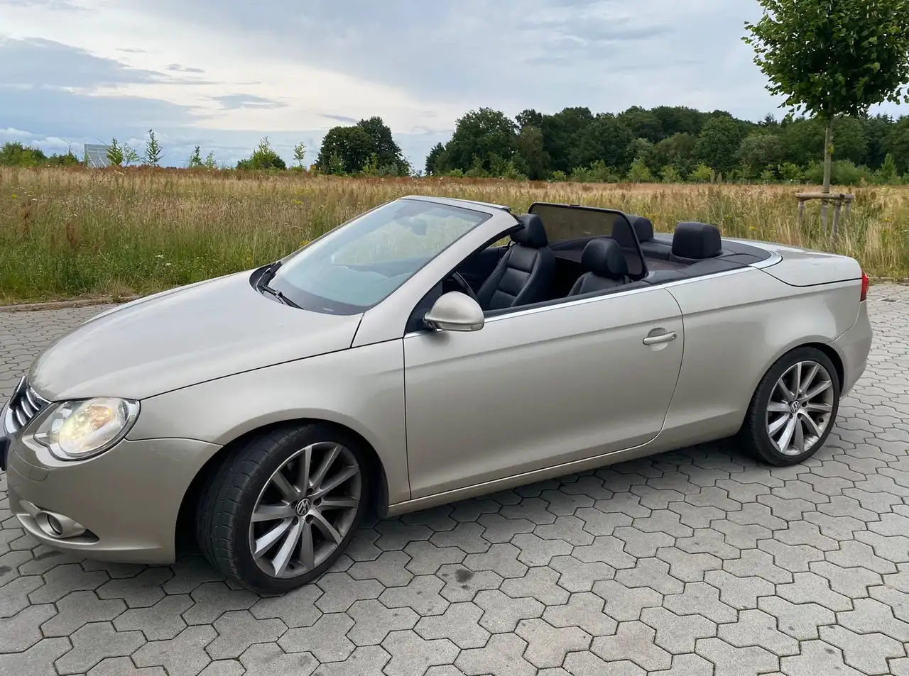 Volkswagen Eos