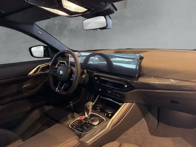 BMW M4 view 12