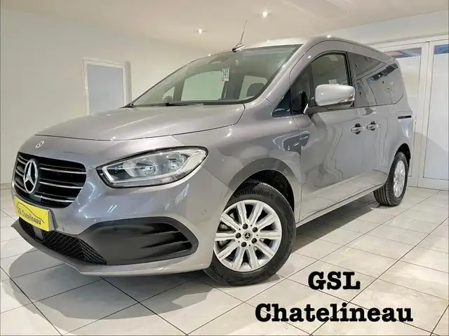 Mercedes-Benz 180 d 1.5d 115cv 2022 10.673km Cam/Carplay/Navi