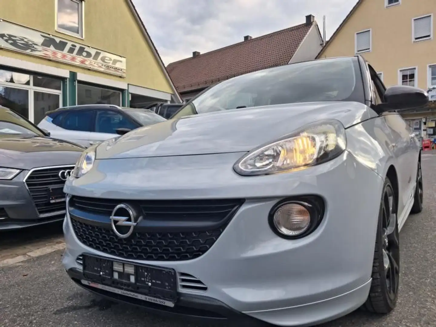 Opel Adam S 1.4 Turbo PDC+KLIMA+SITZHZ.+BLUETOOTH Grau - 1