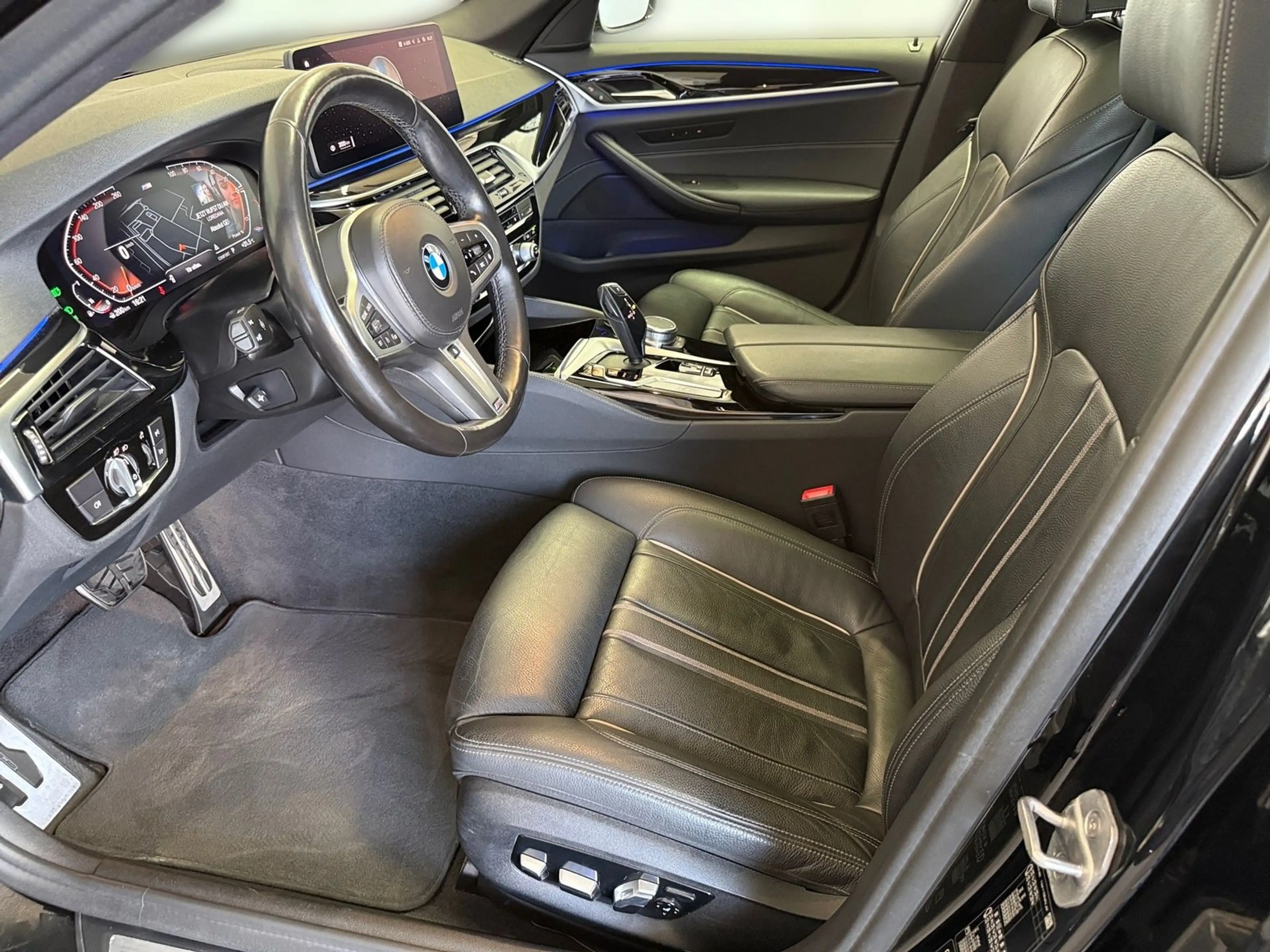 BMW 540 iTxDrive*M Sport*a.LED*Navi*Pano*Kamera*HiFi* — photo 10