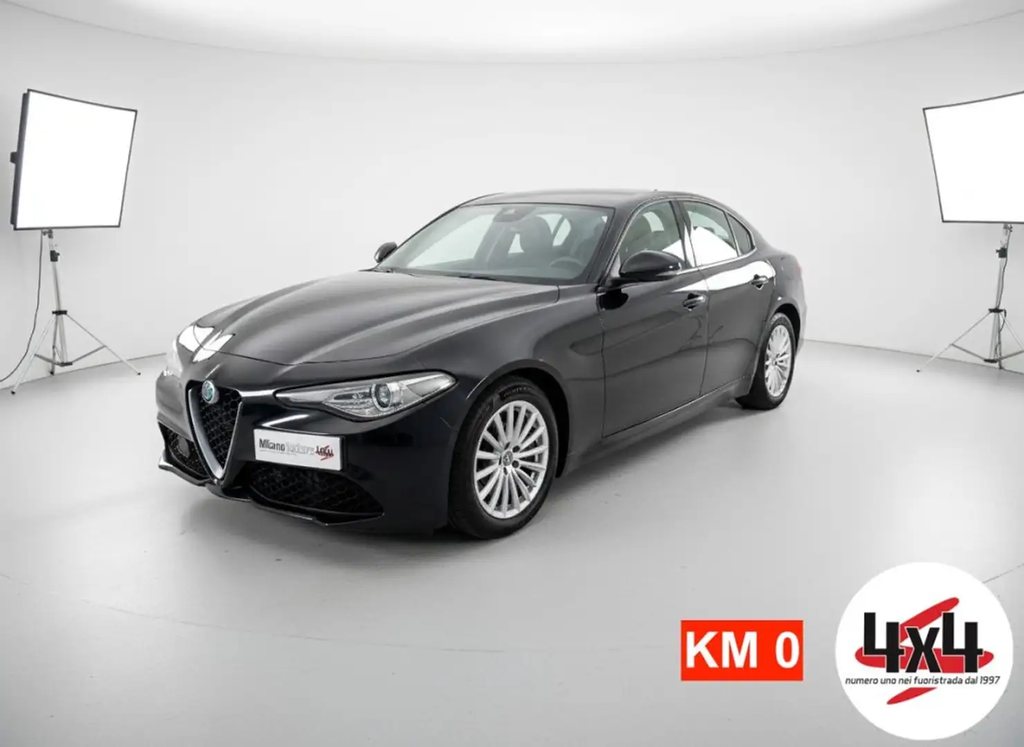 Alfa Romeo Giulia 2.2 TD 160 CV AT8 Super Business *KM 0* Nero - 1