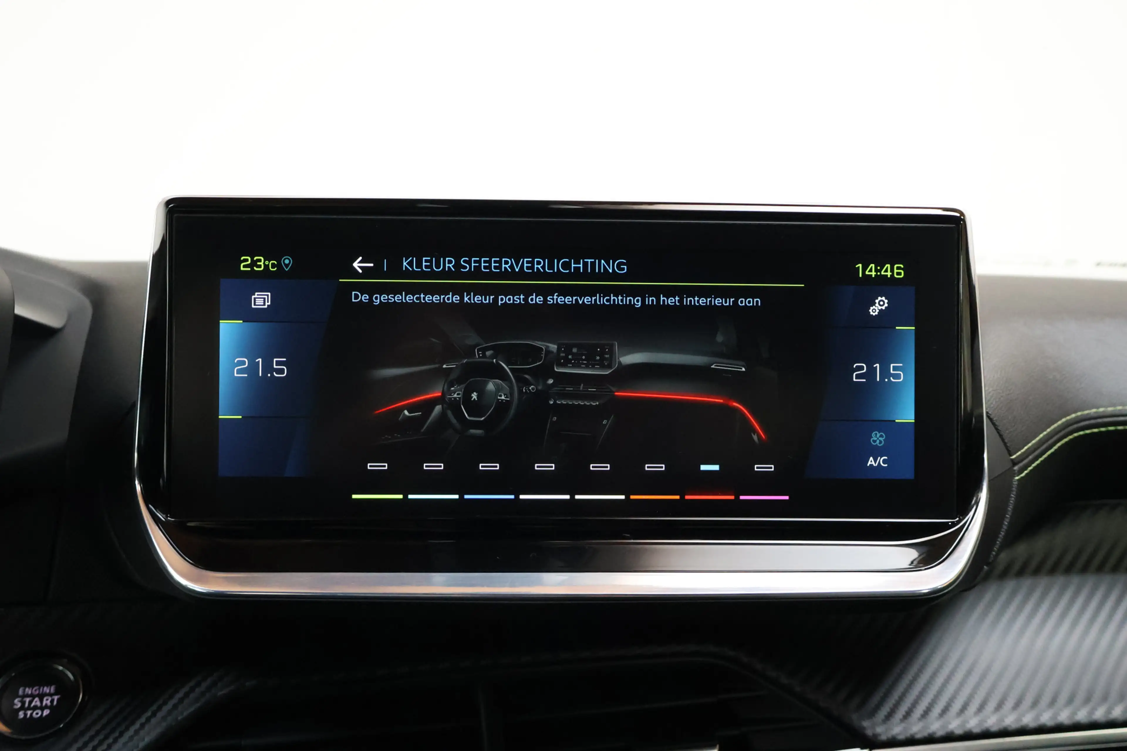 Peugeot e-2008 EV GT Pack 50 kWh | Pano | Cam | Acc | Sfeer | Dea — photo 21