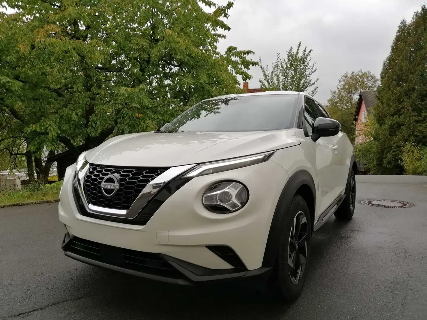 Nissan Juke F16 N-STYLE 1.0 DIG-T 114 PS 6MT Weiß - 1