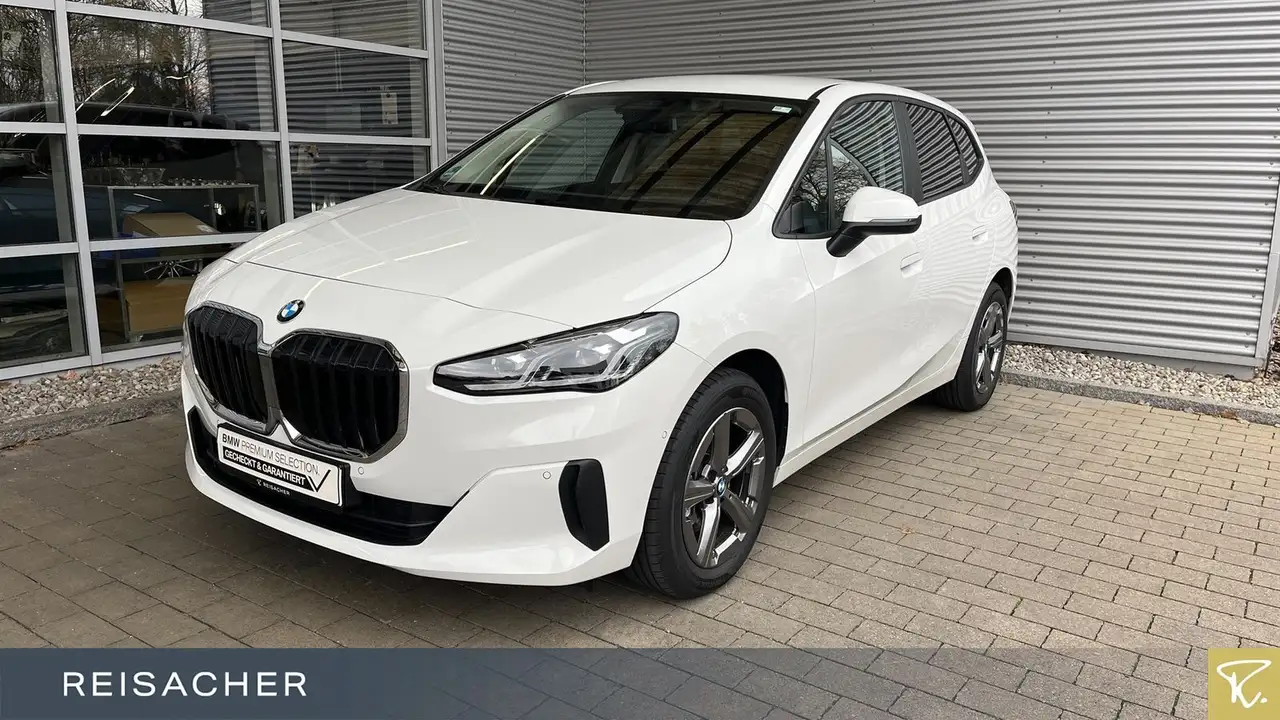 BMW 216