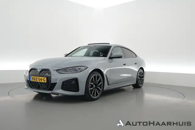 BMW i4 eDrive40 84 kWh M Sport | Pano | HUD | Stoel+stuur