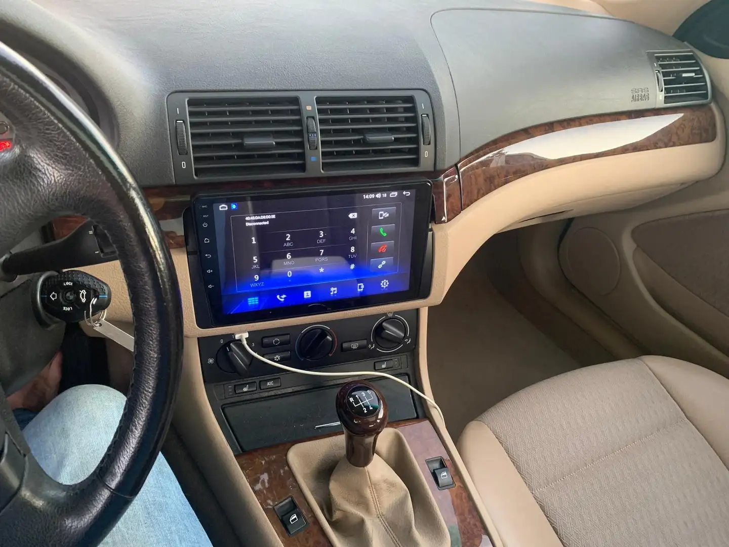 BMW 318 318i - 1