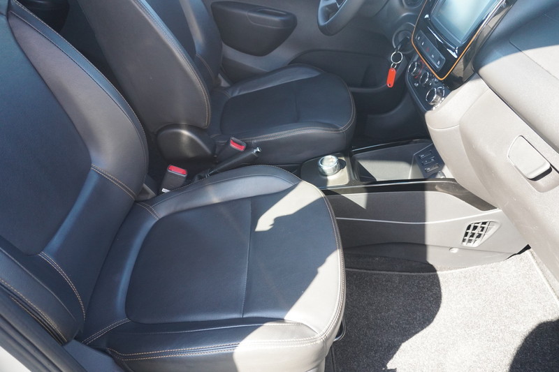 Dacia Spring Electric Comfort Navi Leder Kamera PDC — photo 13