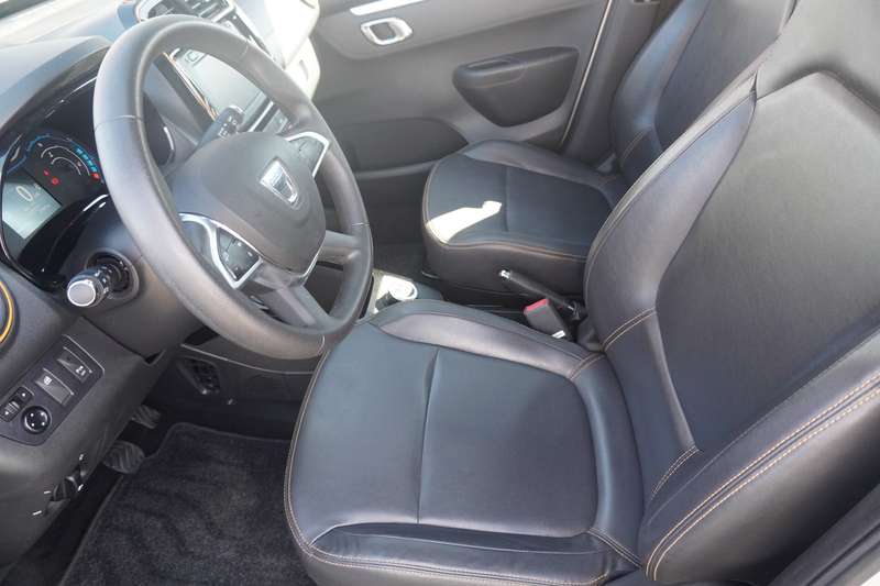 Dacia Spring Electric Comfort Navi Leder Kamera PDC — photo 14