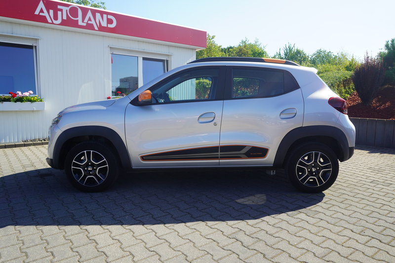 Dacia Spring Electric Comfort Navi Leder Kamera PDC — photo 4