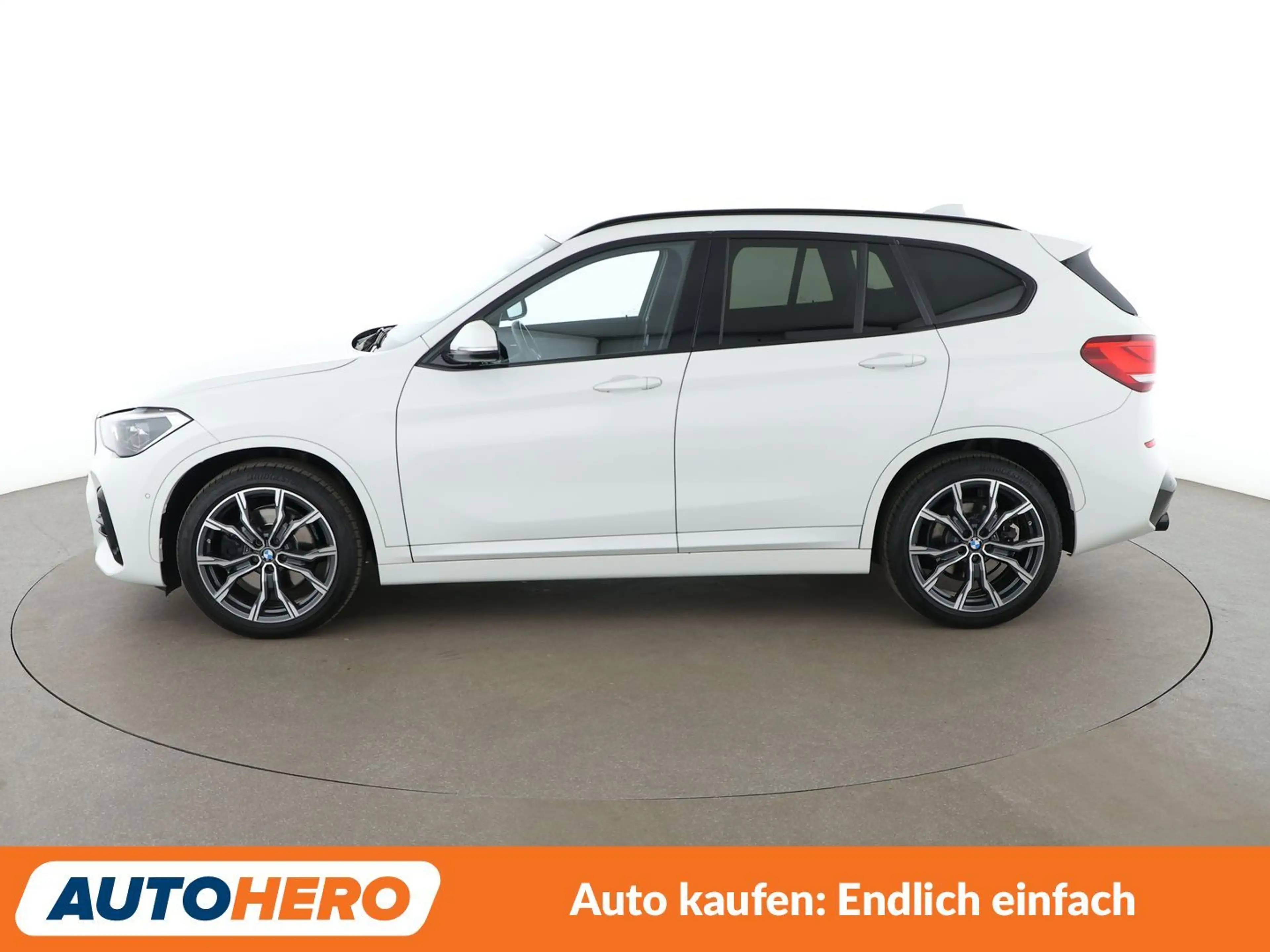 BMW X1 xDrive 20d M Sport Aut.*NAVI*LED*ACC*CAM*PDC* — photo 3