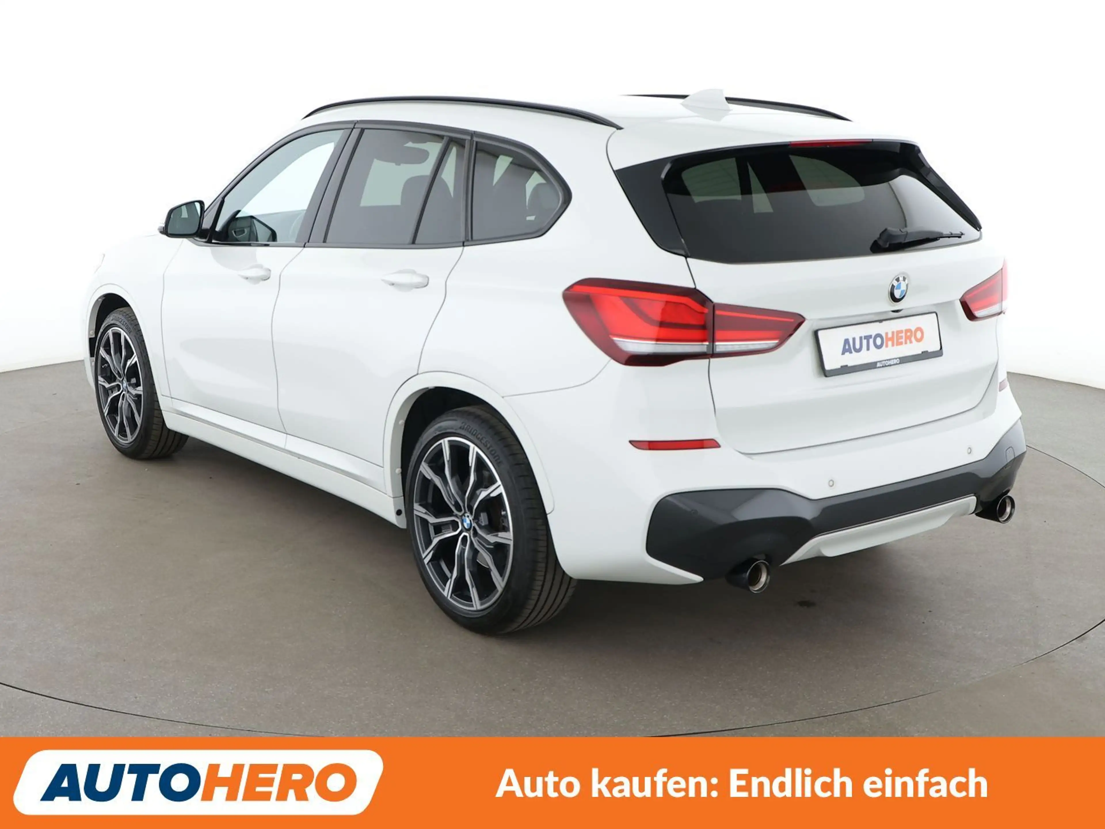 BMW X1 xDrive 20d M Sport Aut.*NAVI*LED*ACC*CAM*PDC* — photo 4