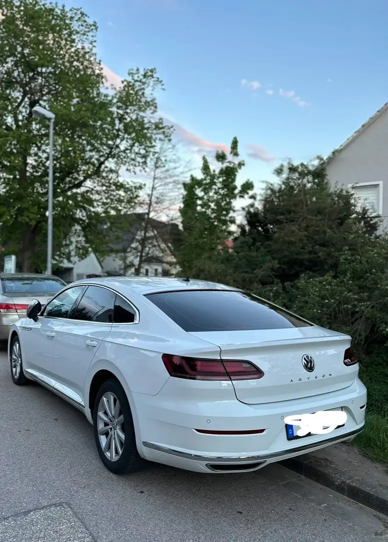 Volkswagen Arteon 2.0 TDI SCR DSG Elegance - 2