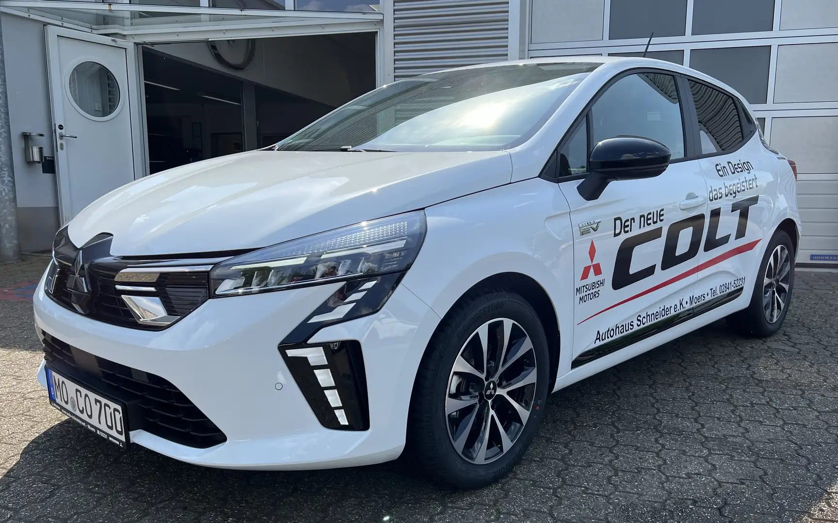 Mitsubishi Colt Plus Hybrid Blanco - 1