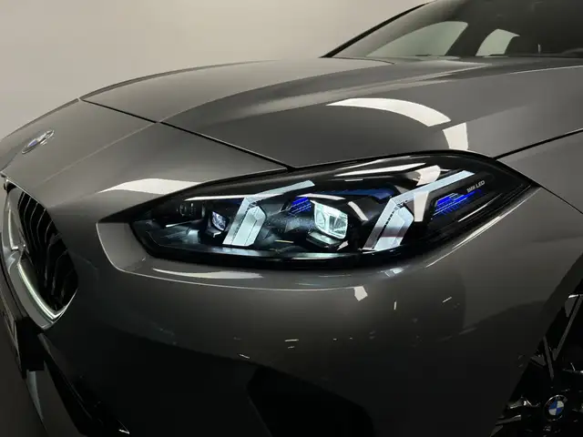 BMW 1 Series view 8