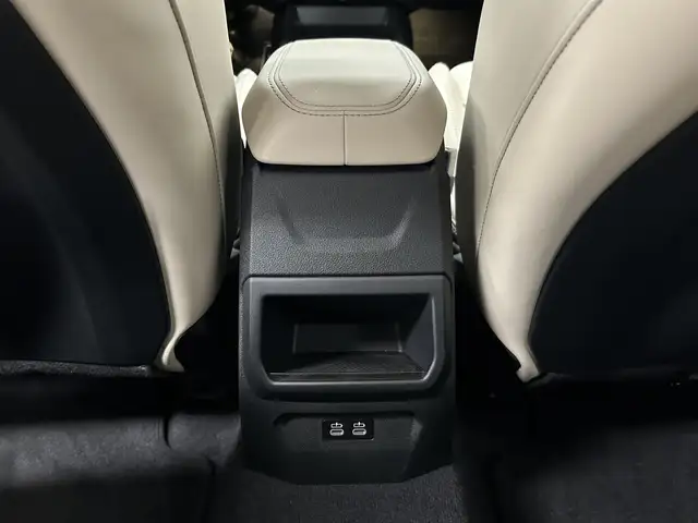 BMW 1 Series view 15