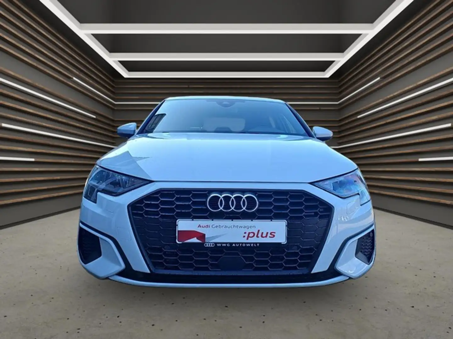 Audi A3 Sportback 40 TFSI e S tronic Navi Virtual Weiß - 2