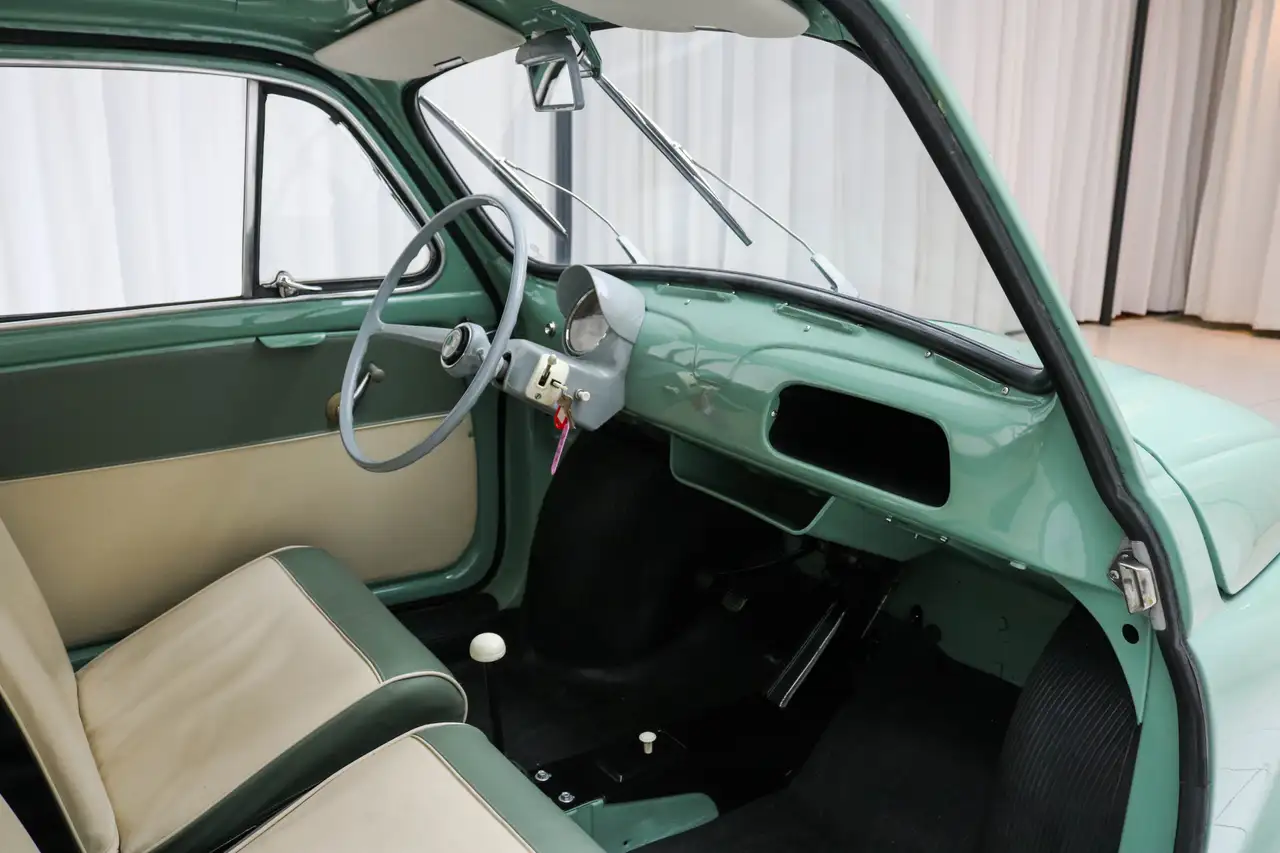 Steyr Puch 500 D Restored Condition - GfK Top - Matching, foto 12