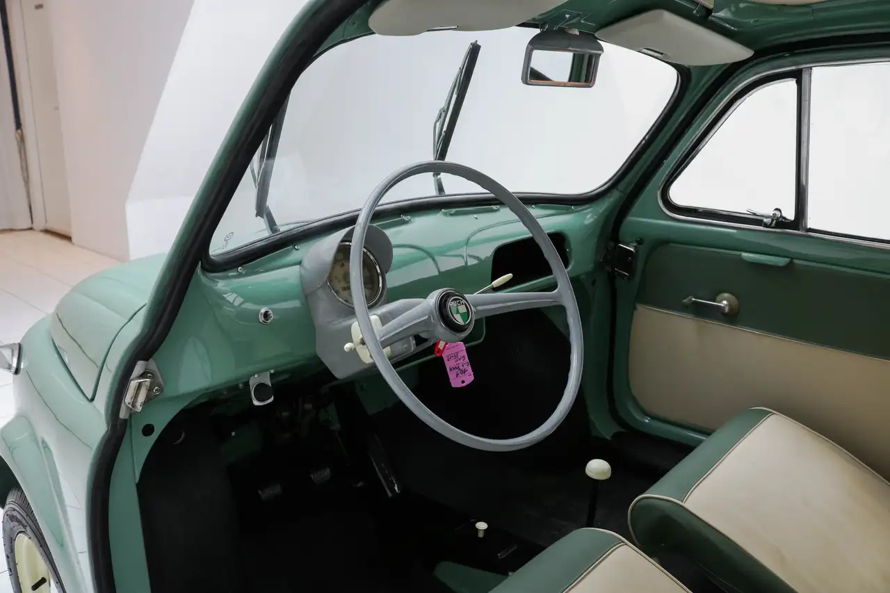 Steyr Puch 500 D Restored Condition - GfK Top - Matching, foto 7