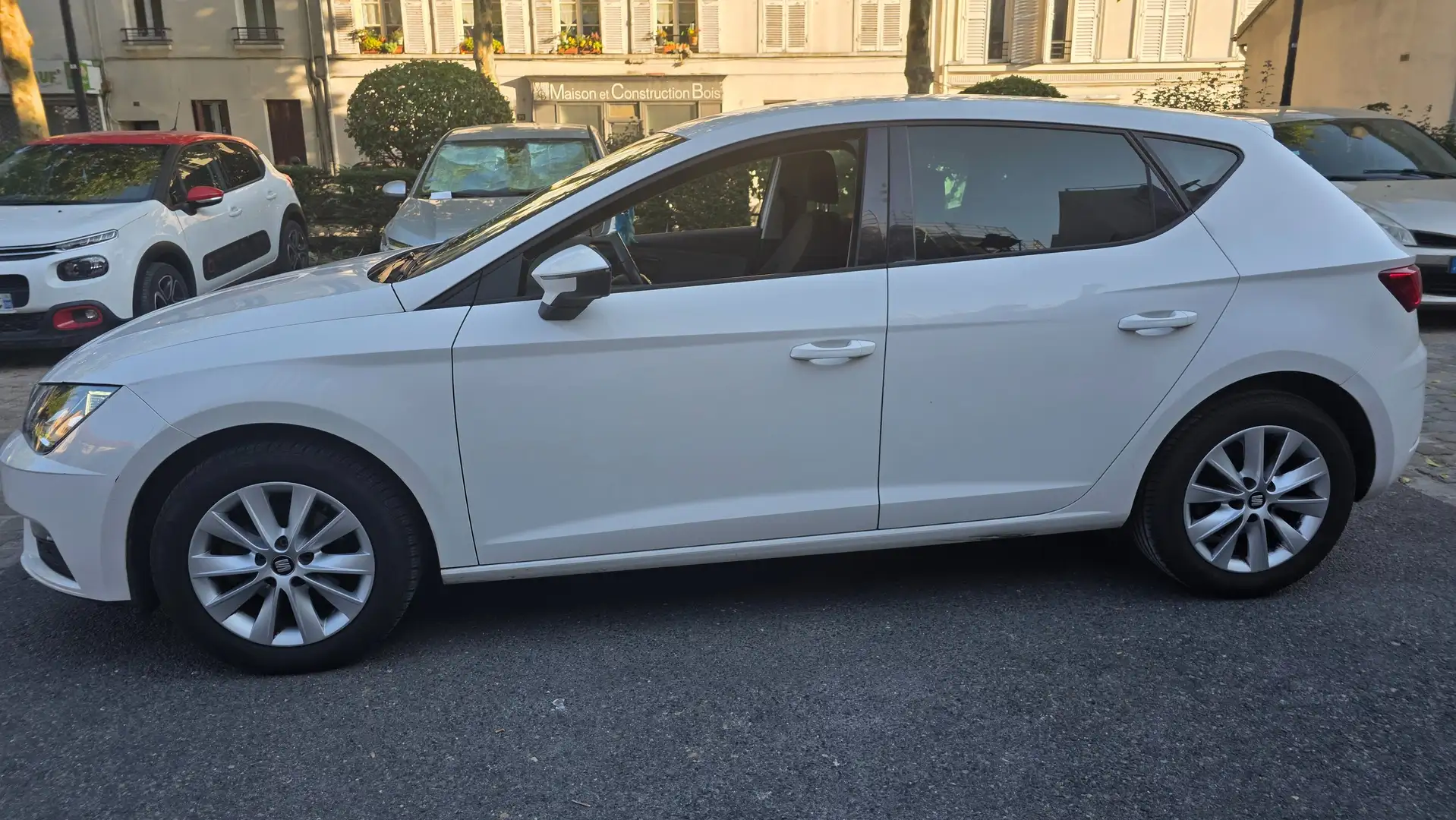 SEAT Leon Leon 1.2 TSI 110 Start/Stop Style Blanc - 2