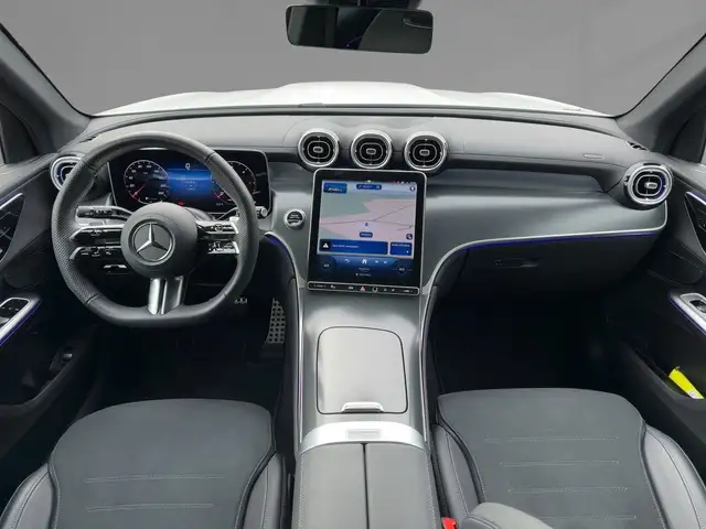 Mercedes-Benz GLC 200 d 4MATIC AMG-Line Prem Night 360°Kam AHV Ansicht 10