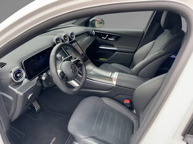 Mercedes-Benz GLC 200 d 4MATIC AMG-Line Prem Night 360°Kam AHV Ansicht 8