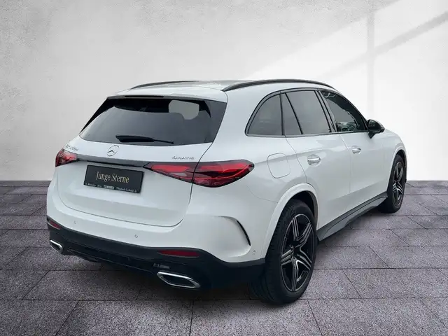 Mercedes-Benz GLC 200 d 4MATIC AMG-Line Prem Night 360°Kam AHV Ansicht 5