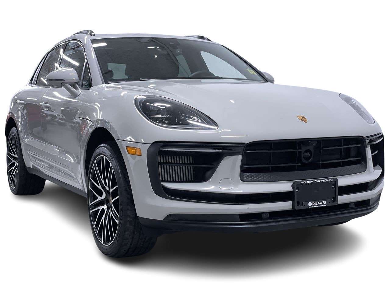 2023 Porsche Macan thumb 17