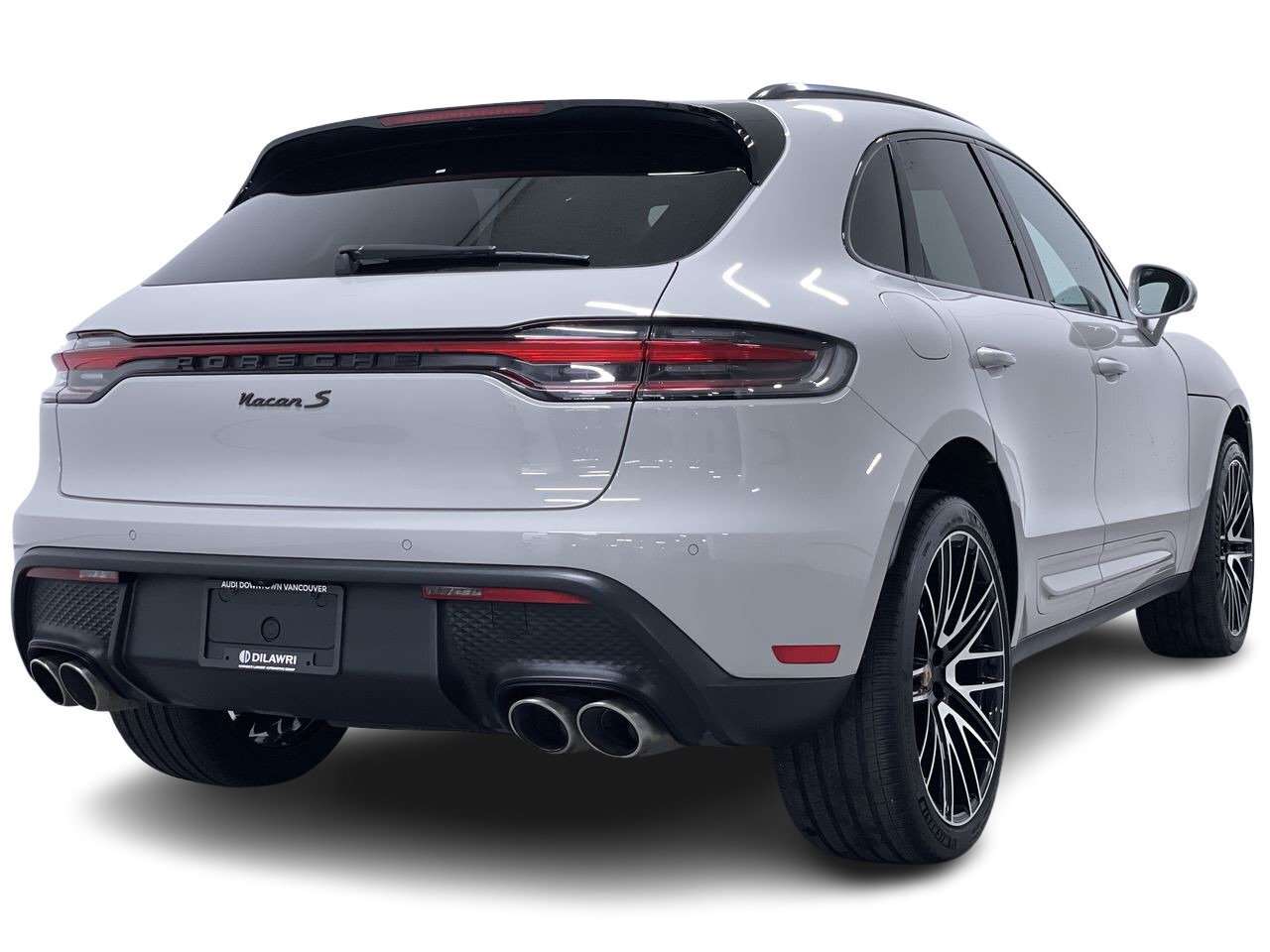 2023 Porsche Macan thumb 13