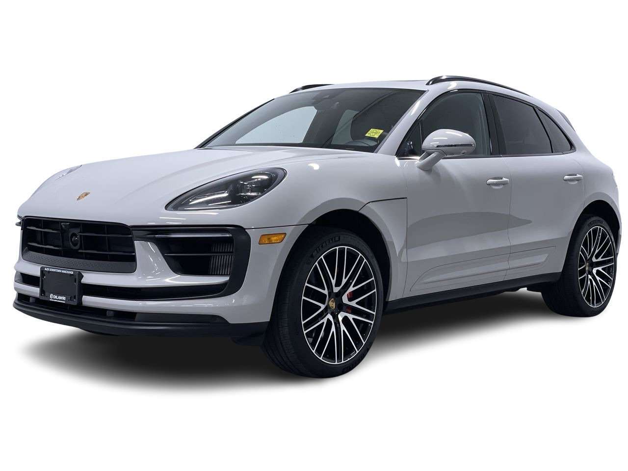 2023 Porsche Macan thumb 6