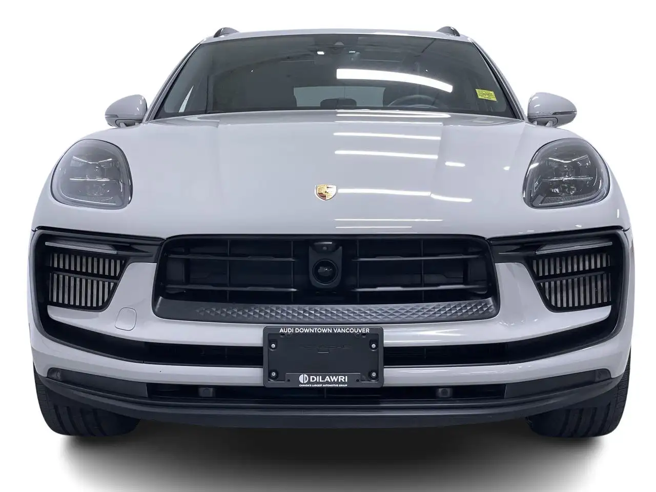 Porsche Macan снимка Porsche Macan