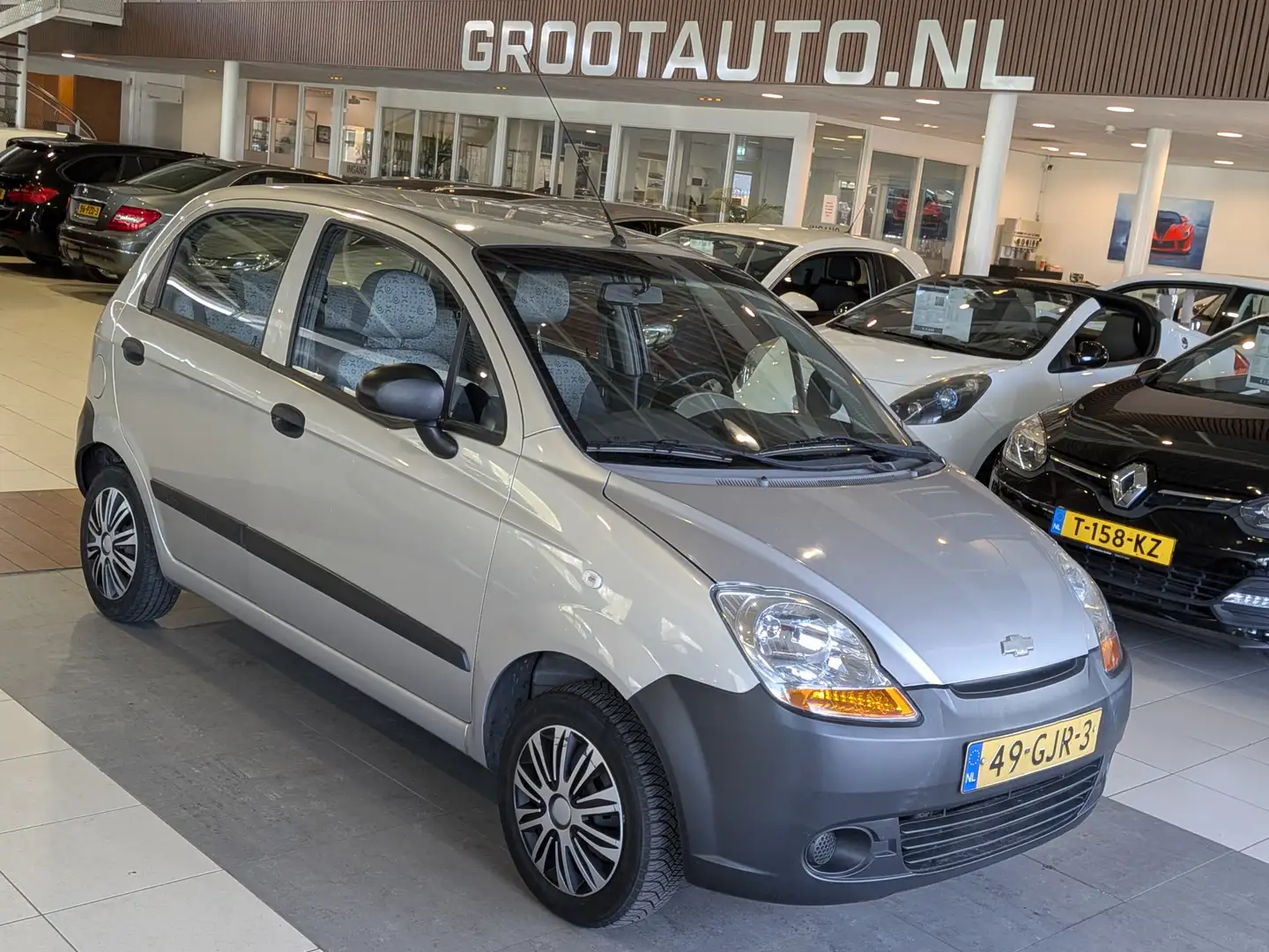 Chevrolet Matiz 0.8 Pure Grau - 1