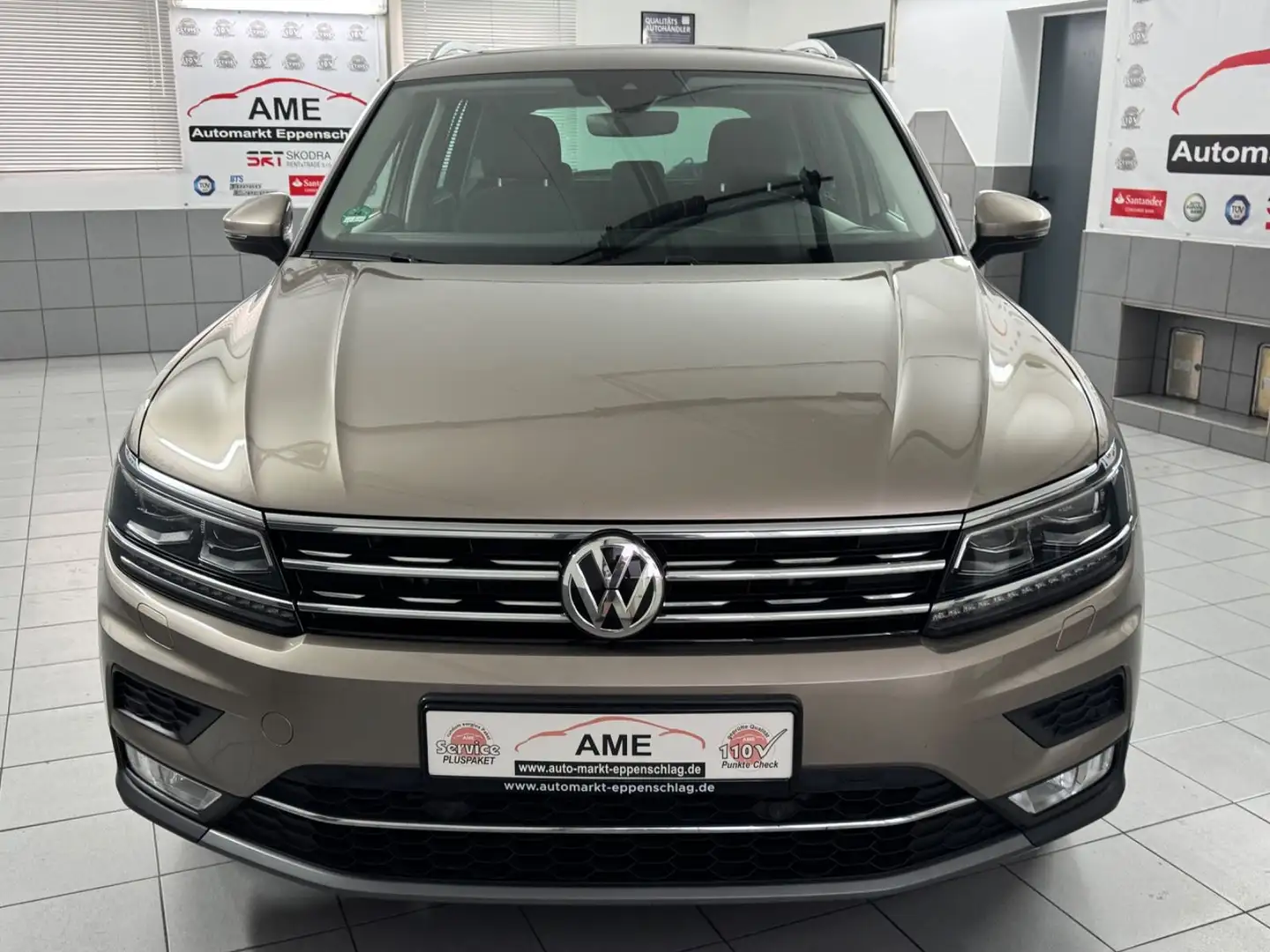 Volkswagen Tiguan Highline 2.0 TDI 4Motin Head-Up Panorama Beige - 2