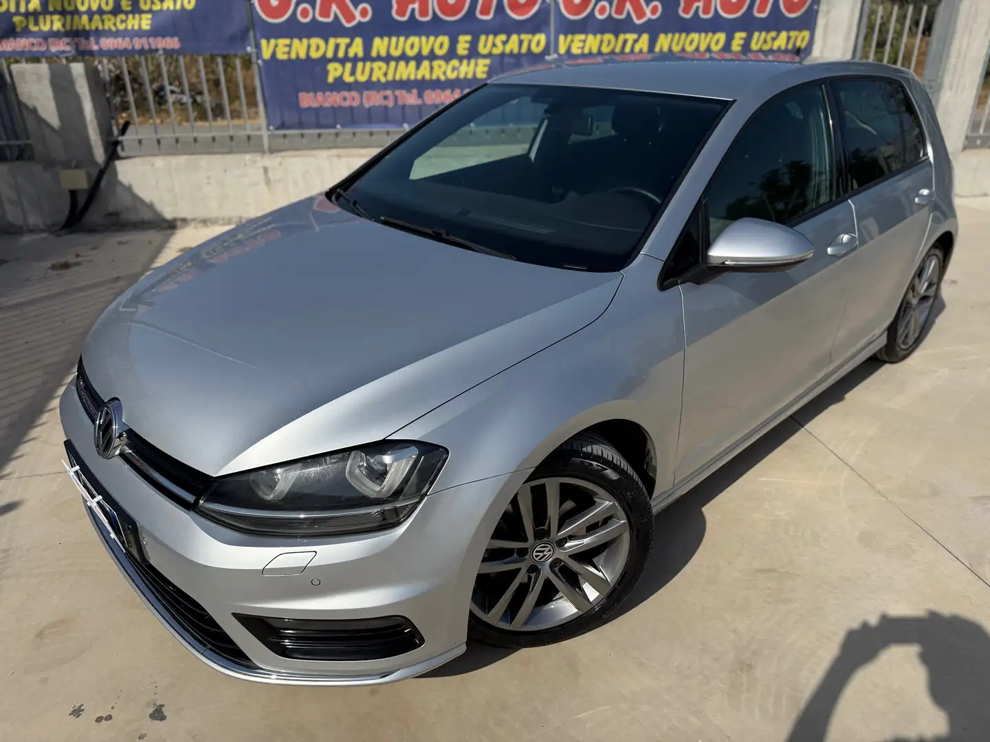 Volkswagen Golf Golf 2.0 tdi 150cv R-LINE GARANZIA - 1