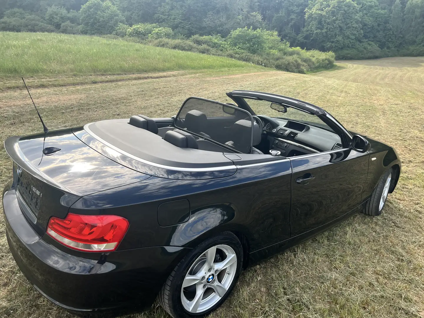 BMW 128 Černá - 2