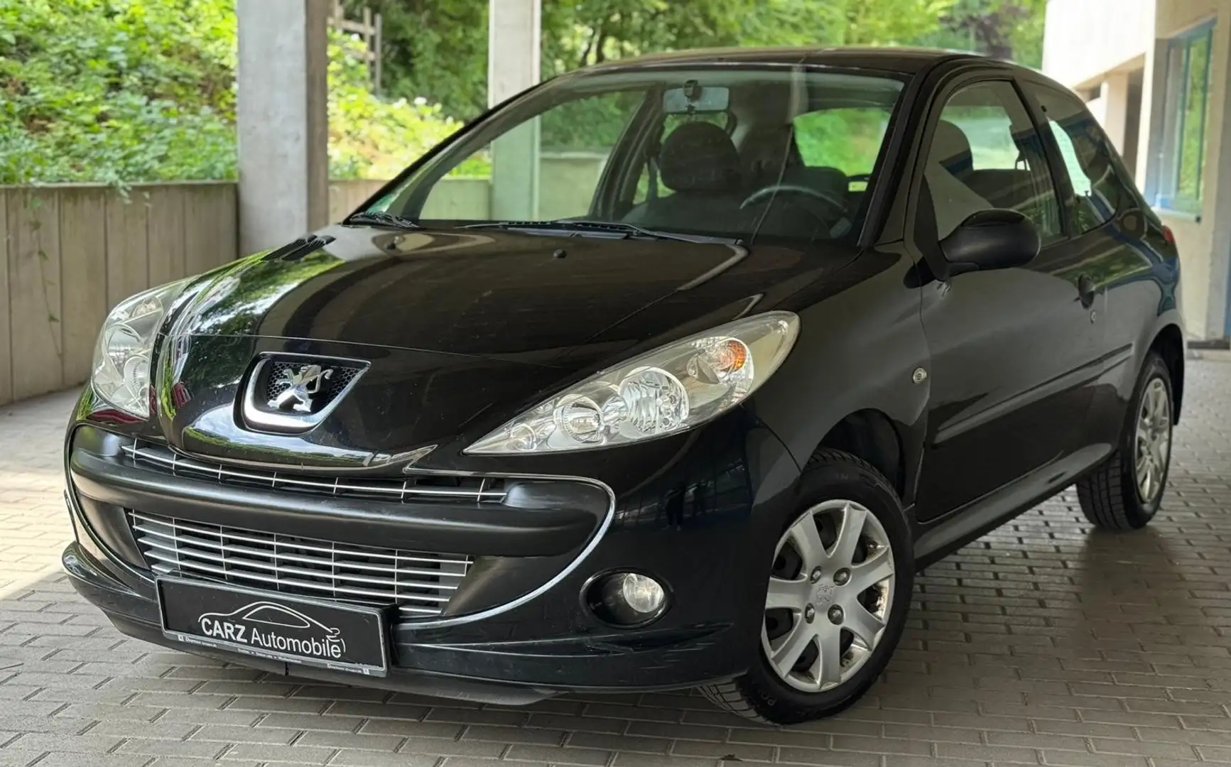 Peugeot 206 206+  ** 2. Hand ** TÜV NEU ** Negro - 1
