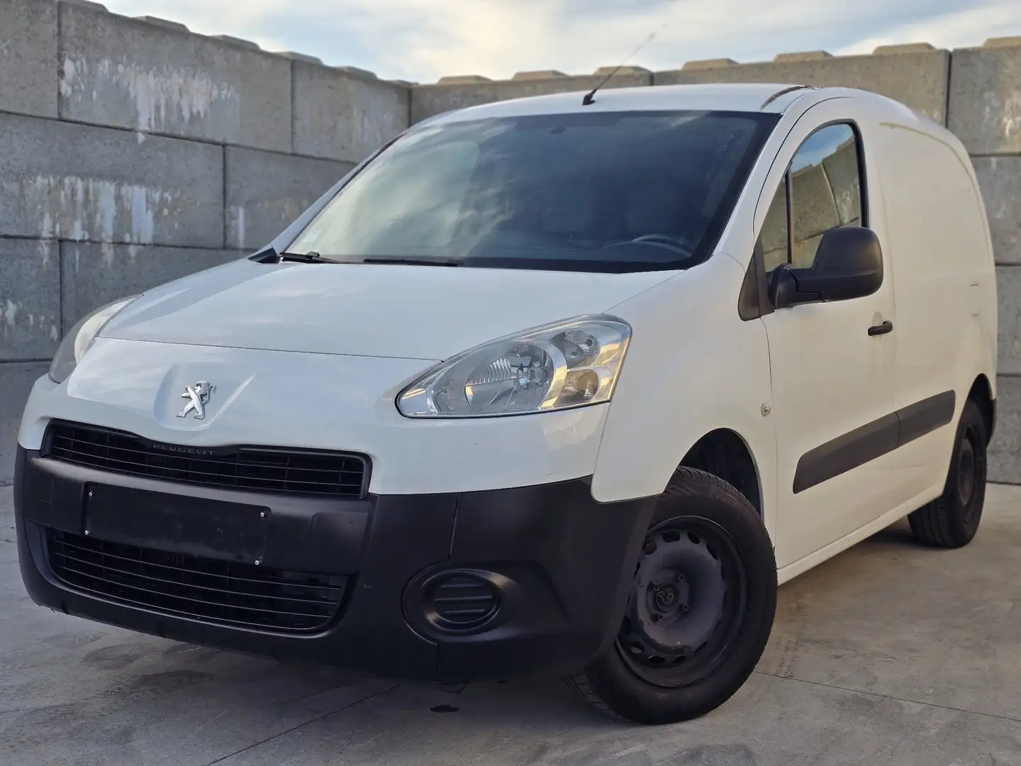 Peugeot Partner 1.6 HDi 90 CH - 2