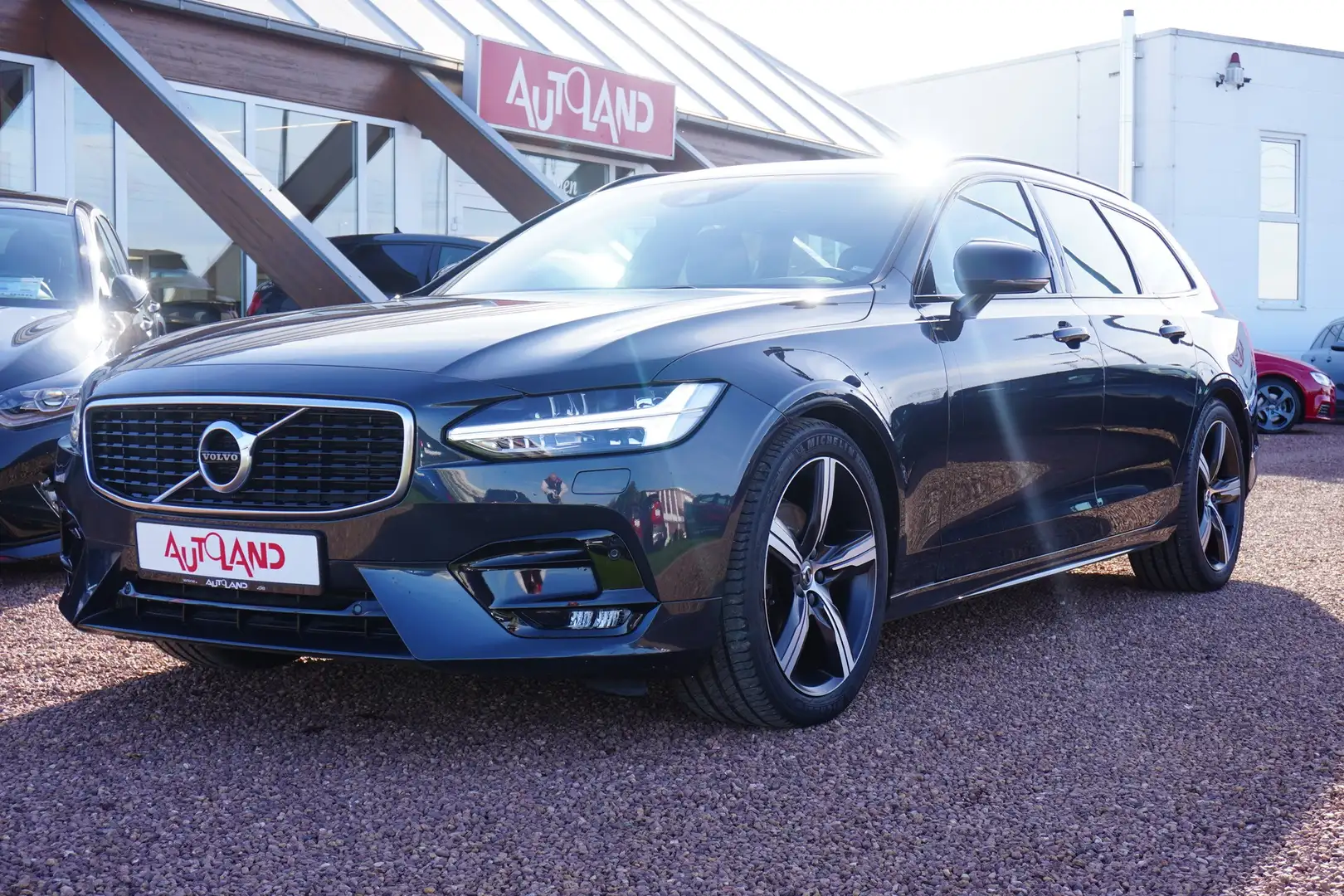 Volvo V90 V 90 D5 AWD R Design AWD Navi Head-Up Keyless-Go Noir - 2