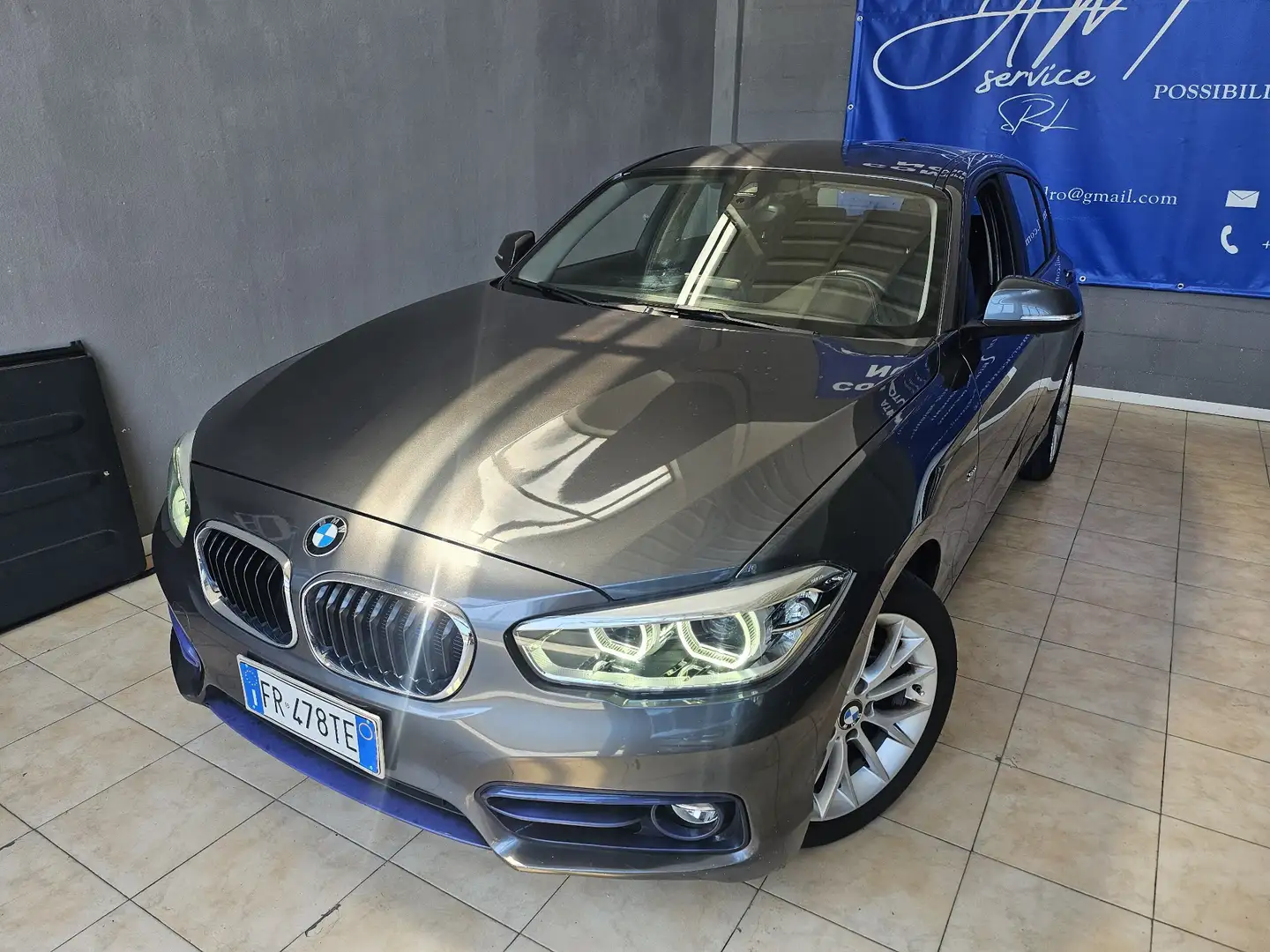 BMW 118 Serie 1 F/20-21 2015 118d Msport 5p auto Grigio - 2