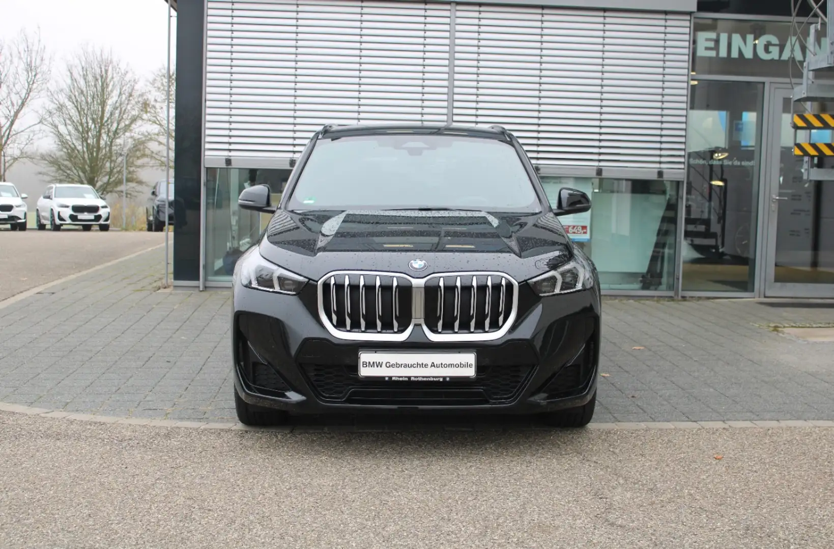 BMW X1 sDrive 18i M Sportpaket Navi AdLED AHK Kamera Noir - 2